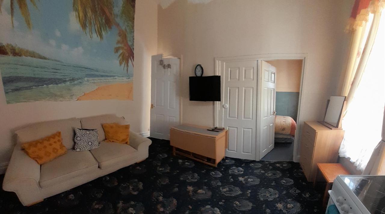 Nova Holiday Apartments Blackpool Buitenkant foto